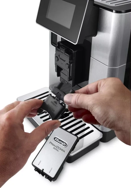 Кофемашина DeLonghi PrimaDonna Soul ECAM 610.74.MB - фото3